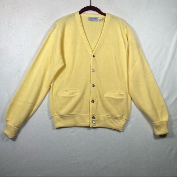Royale-Air Vintage Yellow Cardigan Sweater Size Medium - Picture 1 of 12